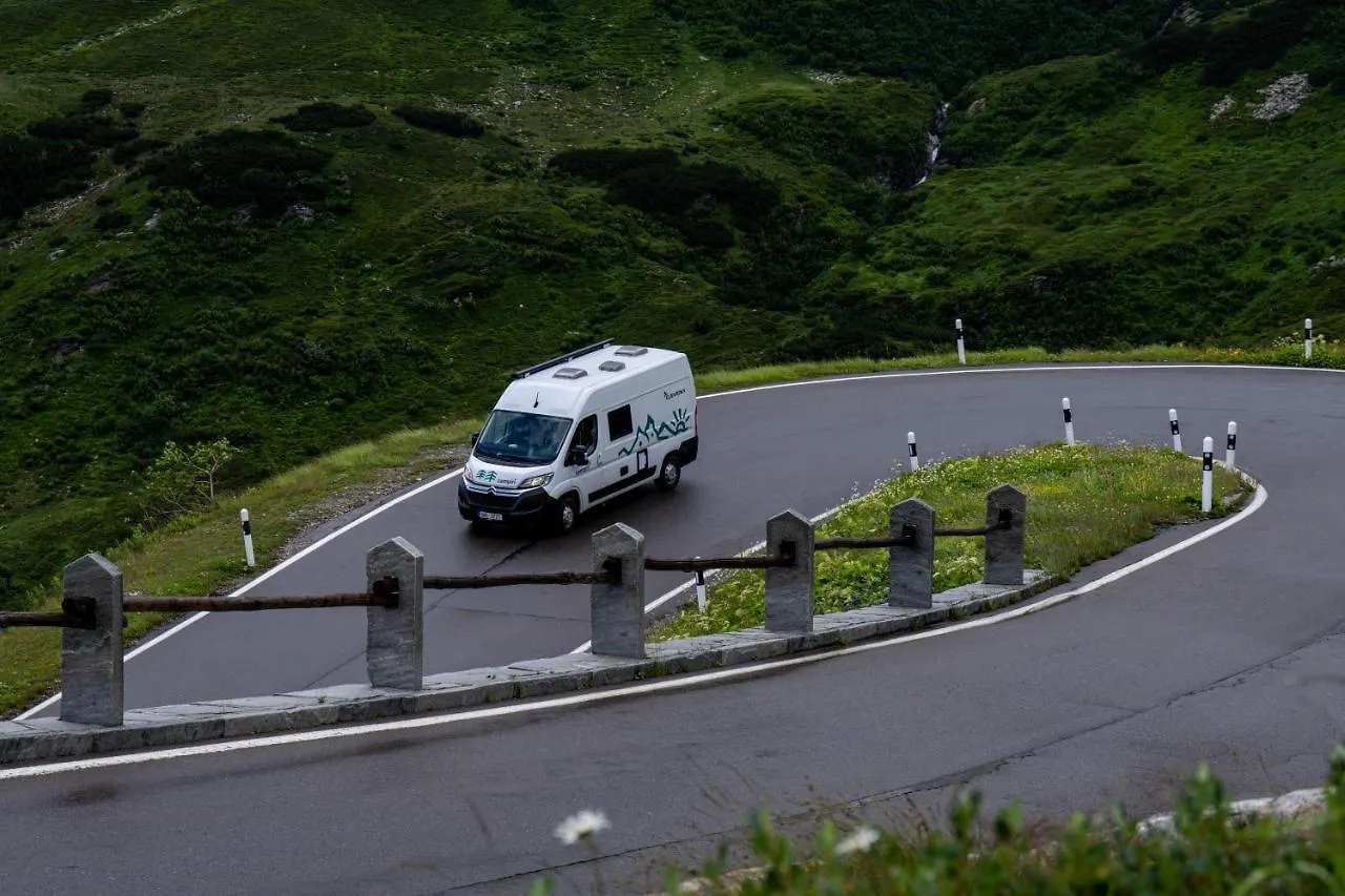 Botel Campiri Base Malaga - Motorhome & Rvs Rental Company