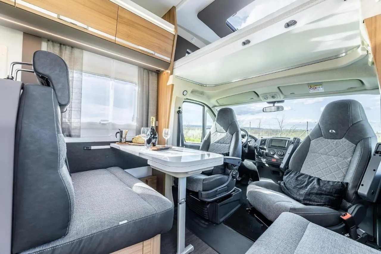 Botel Campiri Base Malaga - Motorhome & Rvs Rental Company