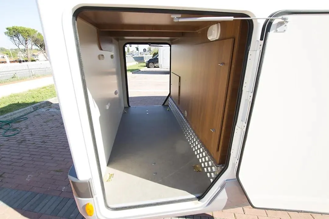 Botel Campiri Base Malaga - Motorhome & Rvs Rental Company Spain